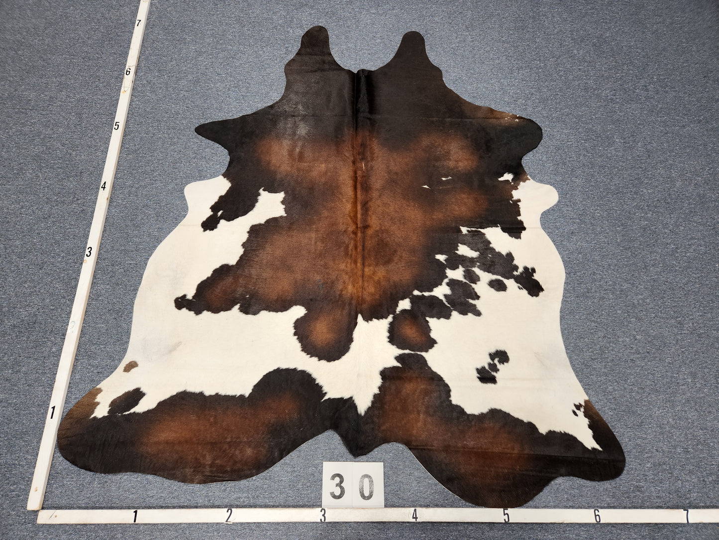 Hereford & Reddish Cowhide Rug